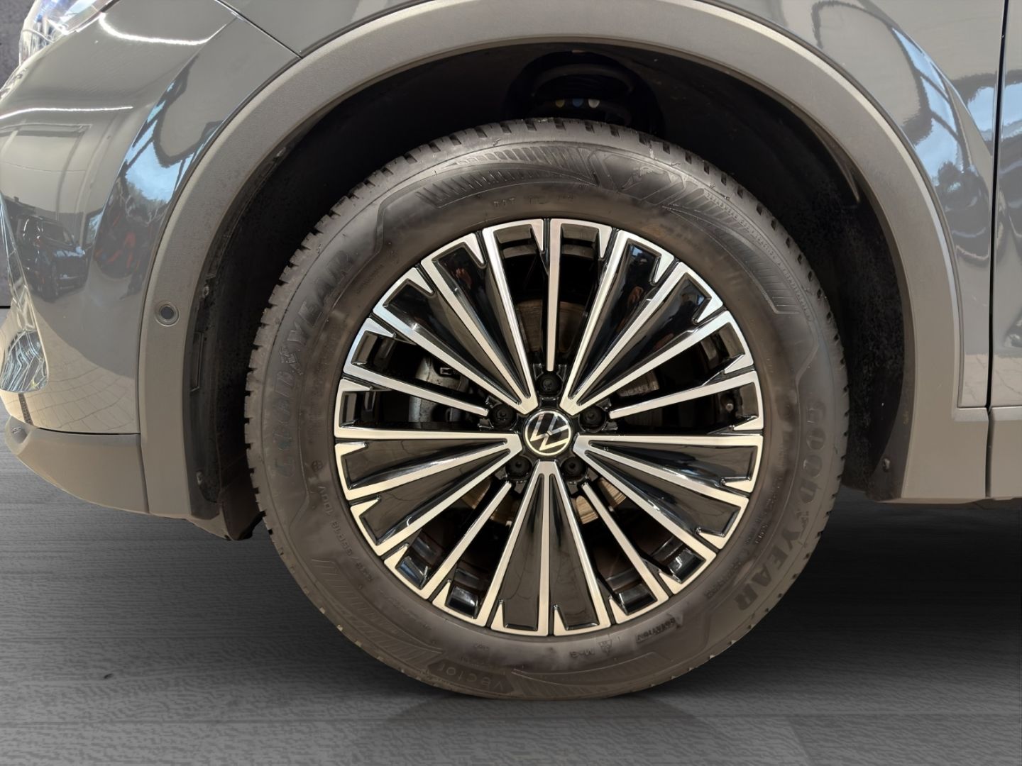 Volkswagen Tiguan - Bild 4