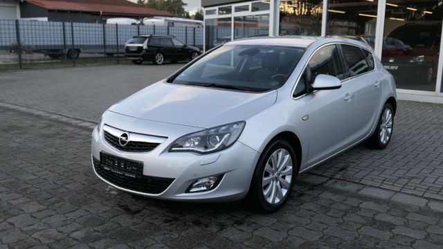 Opel Astra J Innovation BiXenon/Alu/Teilleder/Tempoma