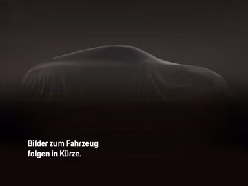 صورة 1 لـ 2023 Porsche TAYCAN