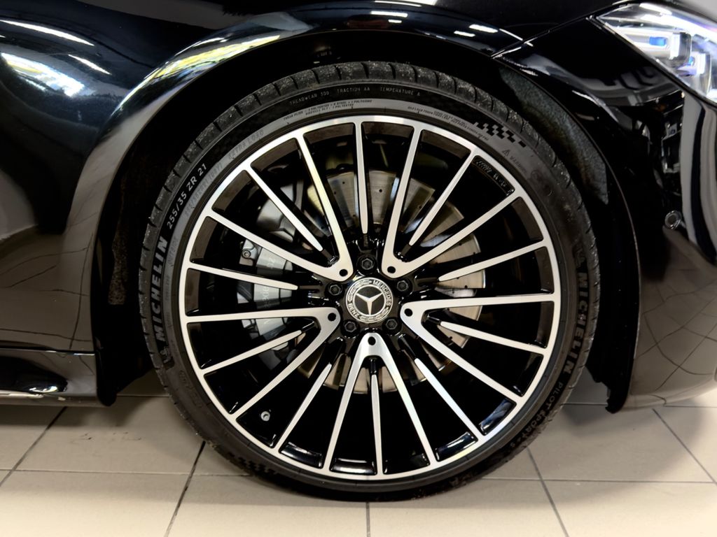 MERCEDES-BENZ S-Class 2023