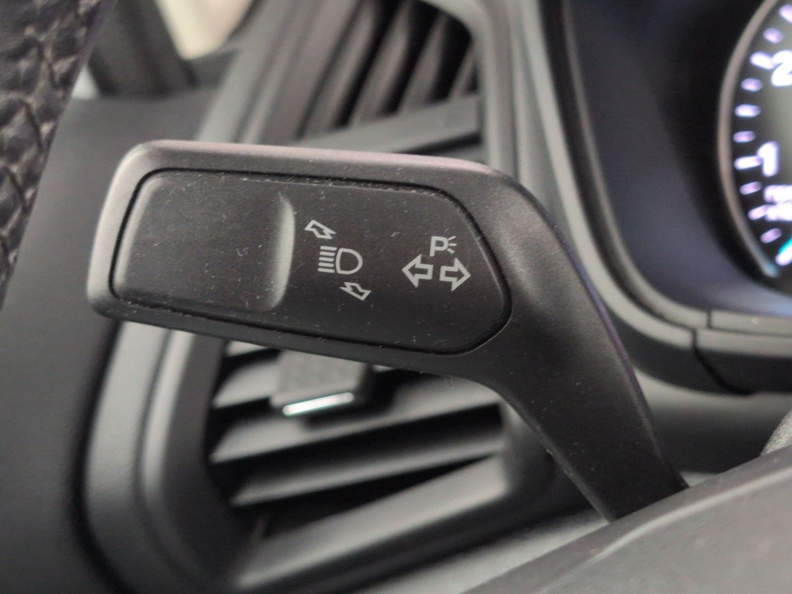 FORD EcoSport 1.0 EcoBoost Titanium Navi Allwetter – Bild 29