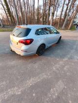Opel Astra Sports Tourer 2.0 CDTI eco BiTurbo S/S... - Opel Astra mit Diesel-Antrieb: 2.0