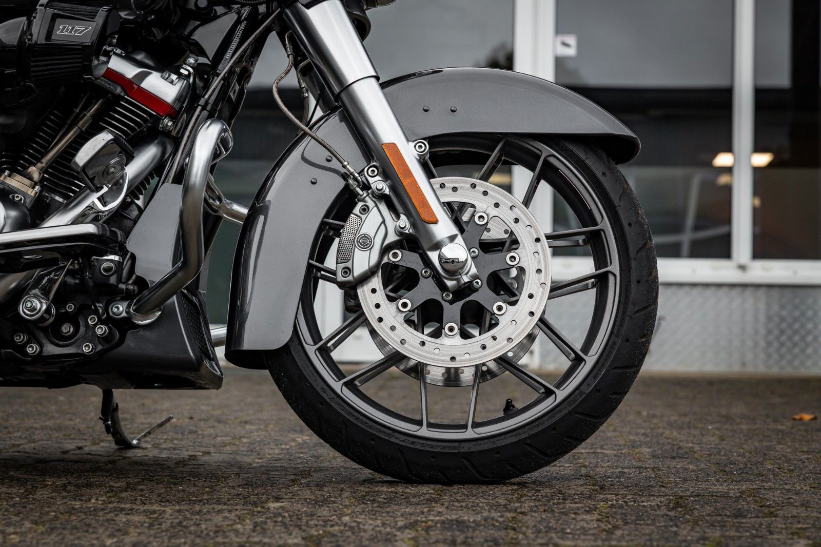 Fahrzeugabbildung Harley-Davidson FLHXSE CVO Street Glide 117 Cui - JEKILL & HYDE