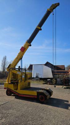 Andere Manghi Gru P75V pick and carry crane