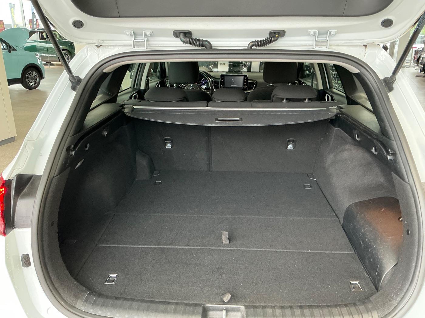 Kia cee'd SW 1.6 PHEV Vision LED+SHZ+2xKlima+LM