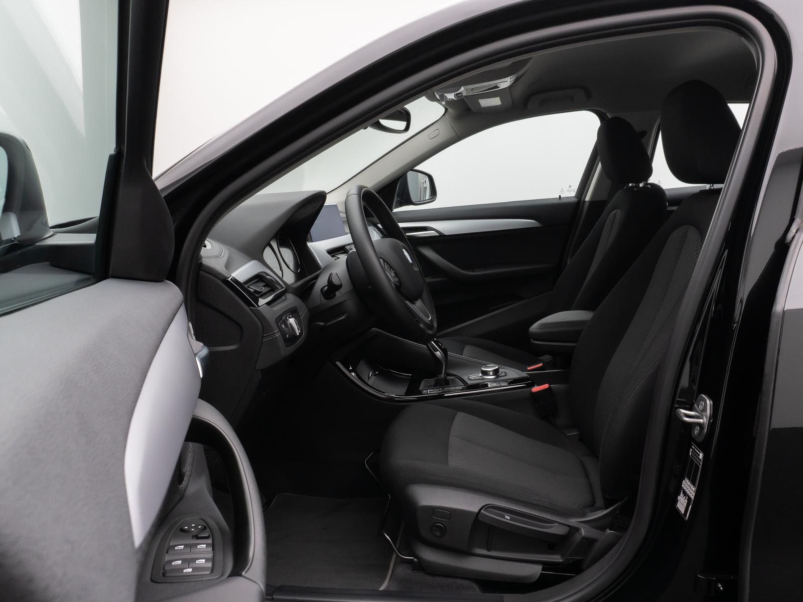BMW X2 sD18i Parkassistent DAB Navigation Lordos LED, миниатюра 19
