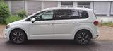 Volkswagen Touran 2.0 TDI SCR DSG Highline - 7 Sitzer + AHK - VW Touran Gebrauchtwagen in Bonn