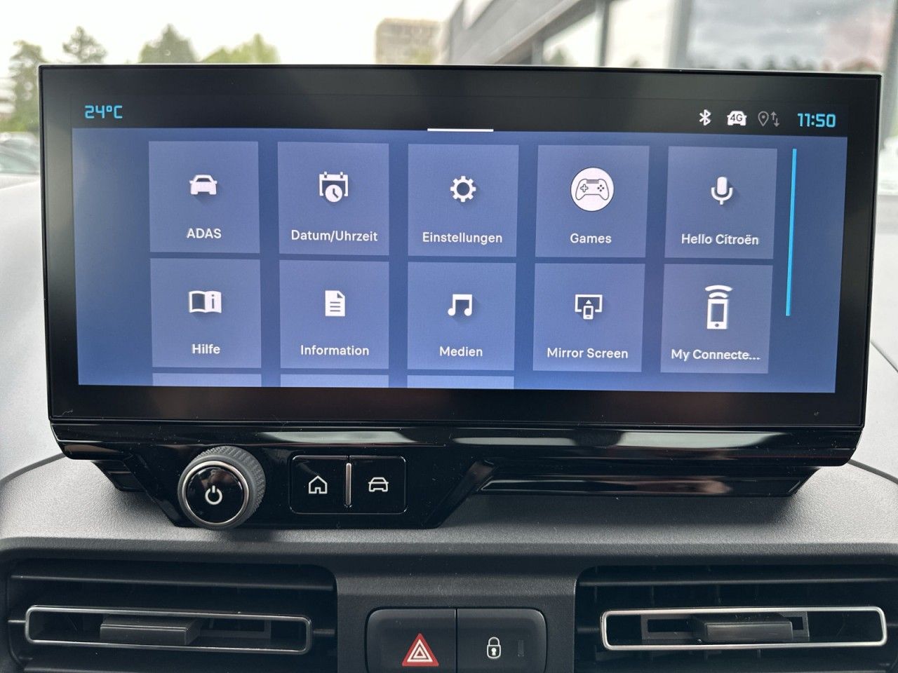 Fahrzeugabbildung Citroën Berlingo M Diesel 130 Max - mit KI generiert/bearbeitet