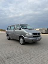 Volkswagen T4 Caravelle 2.5 GL Auto GL