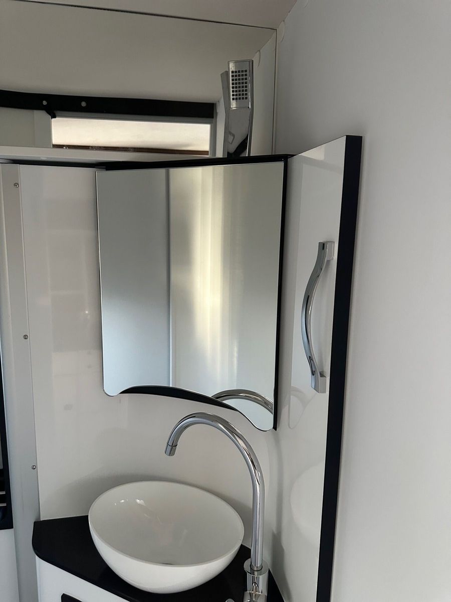 Fahrzeugabbildung Pössl Summit Shine 600 Citroen 140 PS Mark.,Solar,AHK