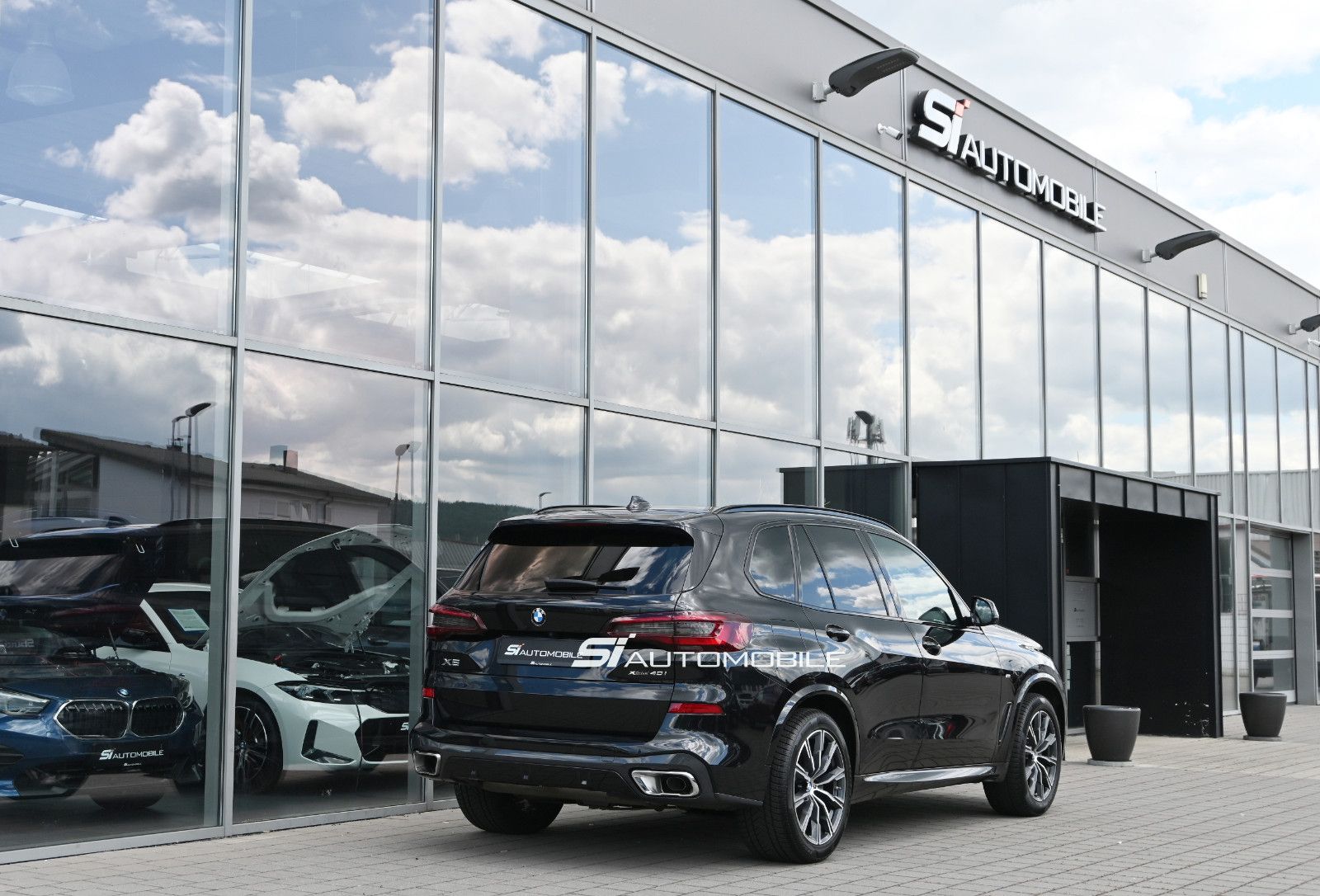 Fahrzeugabbildung BMW X5 xDr.40i M SPORT °ACC°AHK°HUD°MERINO°PANO°360°