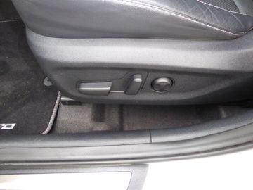 Kia Niro 1.6 GDI PHEV 2WD OPF Aut. Spirit Glasdach L