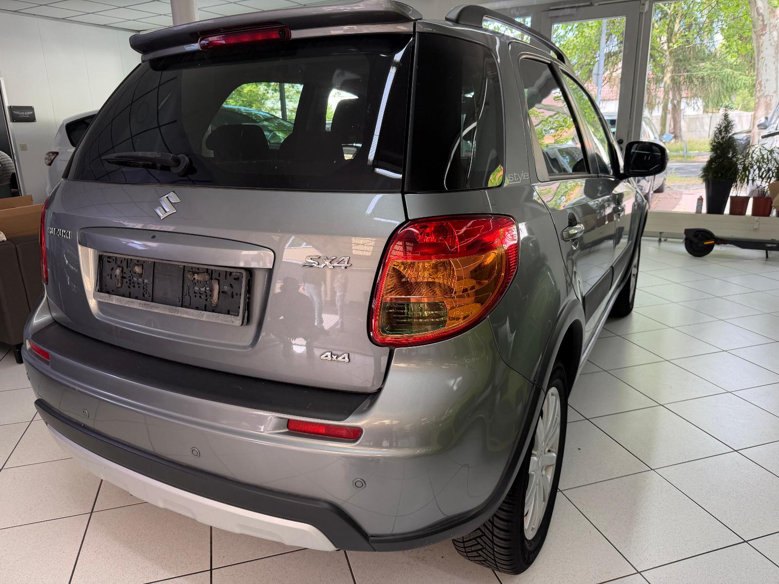 Suzuki SX4 2.0 DDiS 4WD Style Dashcam Navi PDC
