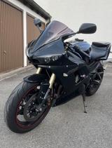 Yamaha YZF-R6 - YAMAHA 2005 YZF R6
