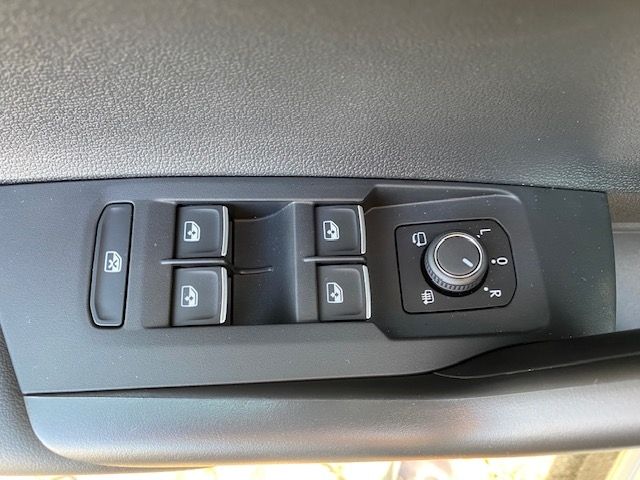 Polo 1.0 TSI DSG Energy (95 PS) AHK/LED/ACC/15-Z