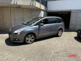 Peugeot 5008 Allure 2.0 HDi 7 Sitzer Klimaautomatik Sitz - Peugeot 5008 in Freiburg