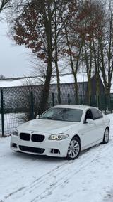 BMW F10 BMW 528i CHECKHEFT\TÜV - BMW 528: F10 528i
