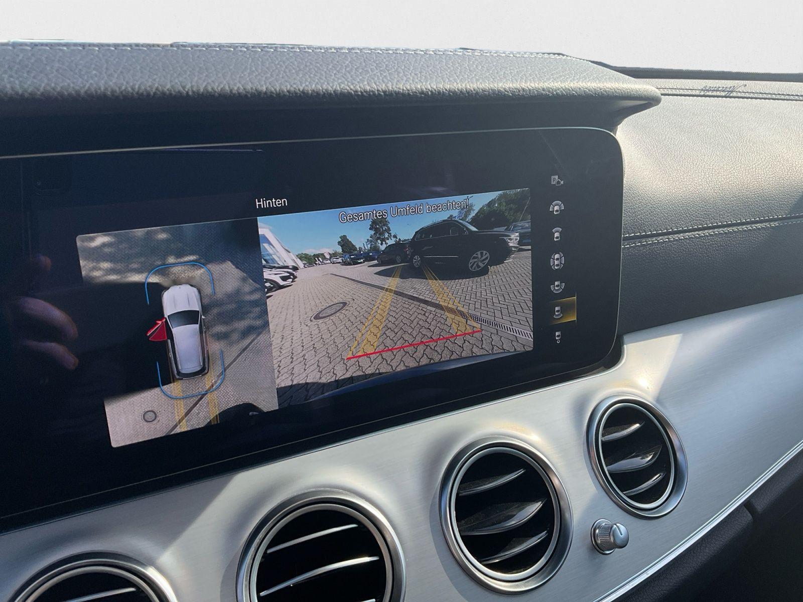 Mercedes-Benz E 300 T-Modell AMG Line MBUX CARPLAY AHK 360°