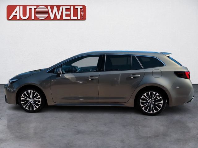 Fahrzeugabbildung Toyota Corolla Touring Sports 1.8 Team D KlimaA,LED,LM