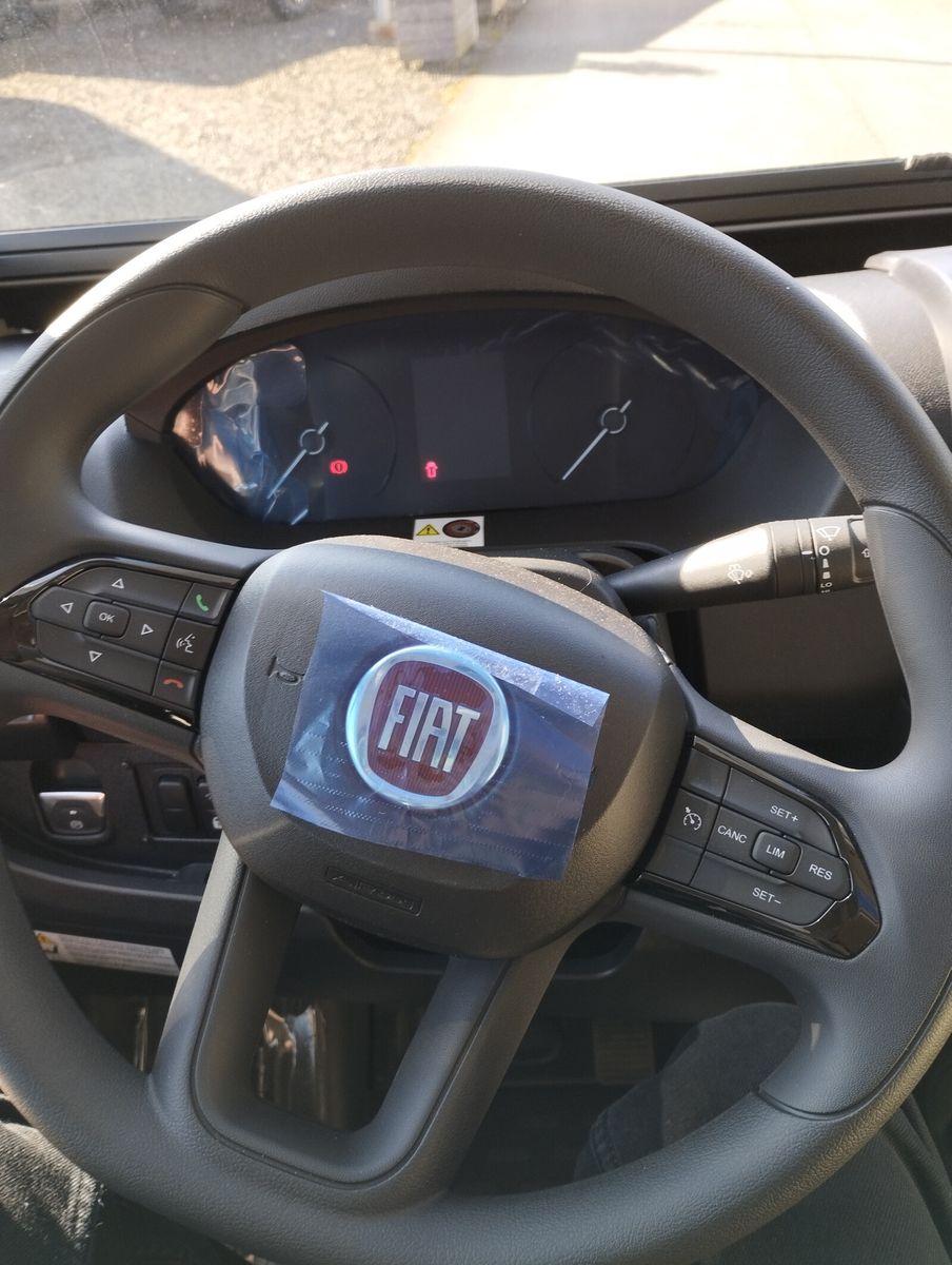 Fahrzeugabbildung Eura Mobil Profila RS PRS 695 EB Automatik + Mondial Paket