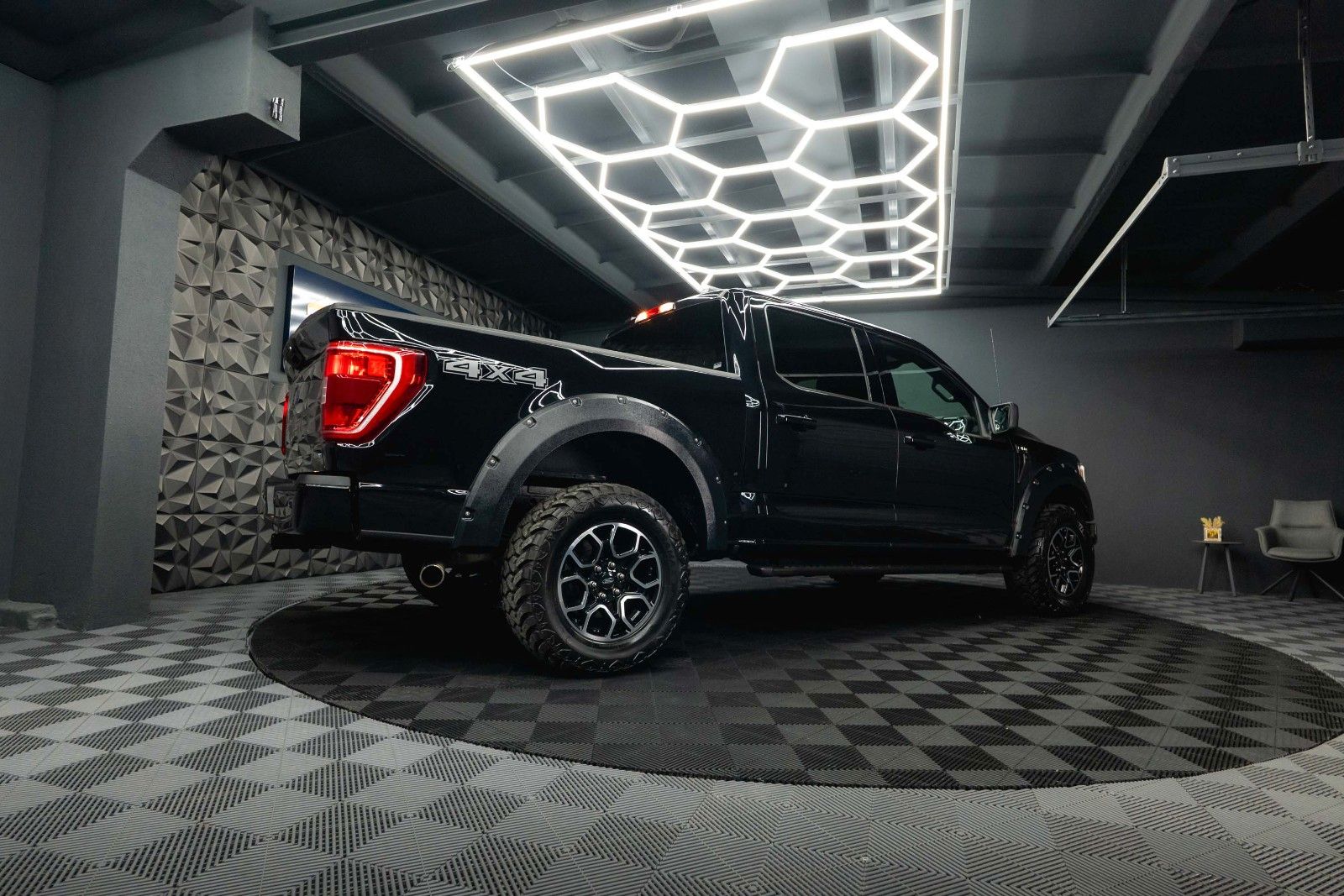 Fahrzeugabbildung Ford F150 3.5 V6 RAPTOR SuperCrew 4x4 Offroad LED 19%