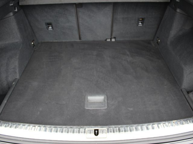 Q3 40 2,0 TFSI quattro S line Standhzg.*Navi