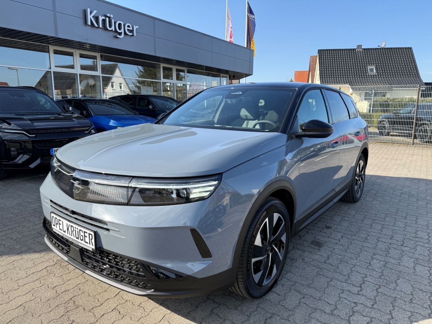 Fahrzeugabbildung Opel Grandland 1.2 48V Mild-Hybrid Ultimate mit AHK