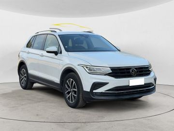 Volkswagen Tiguan - 3