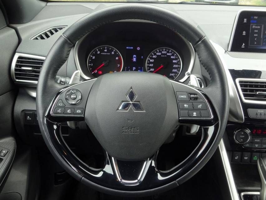 Fahrzeugabbildung Mitsubishi Eclipse Cross 1.5 T-MIVEC 4*4 Diamant Edition +