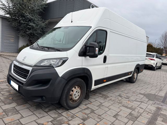 Peugeot Boxer 2.0 Bluehdi 120kw M6