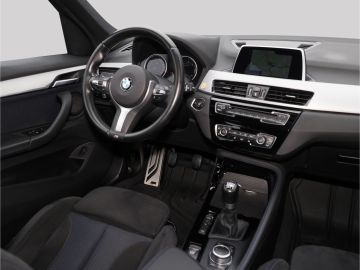 BMW X1 xDrive 18d M Sport 2.0 TDI 6-Gang LED Navi