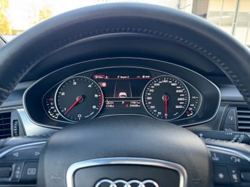 Audi A6 - 12