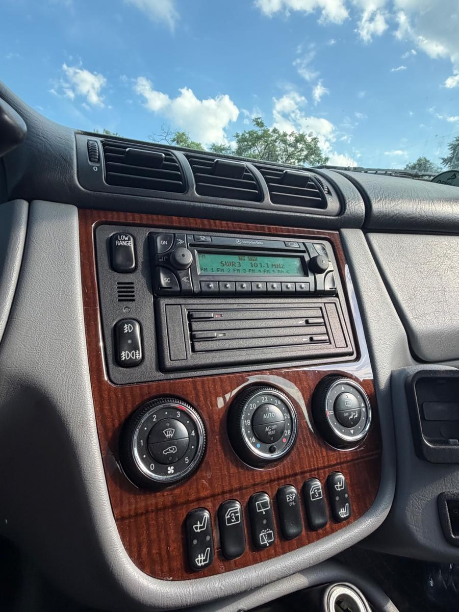 Mercedes-Benz ML 270 CDI 4x4 TÜV27/KLIMA/AHK/TEMPOMAT/E.SPIEGL