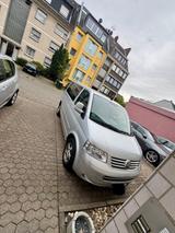 Volkswagen T5 Multivan Highline - VW T5 Gebrauchtwagen in Köln