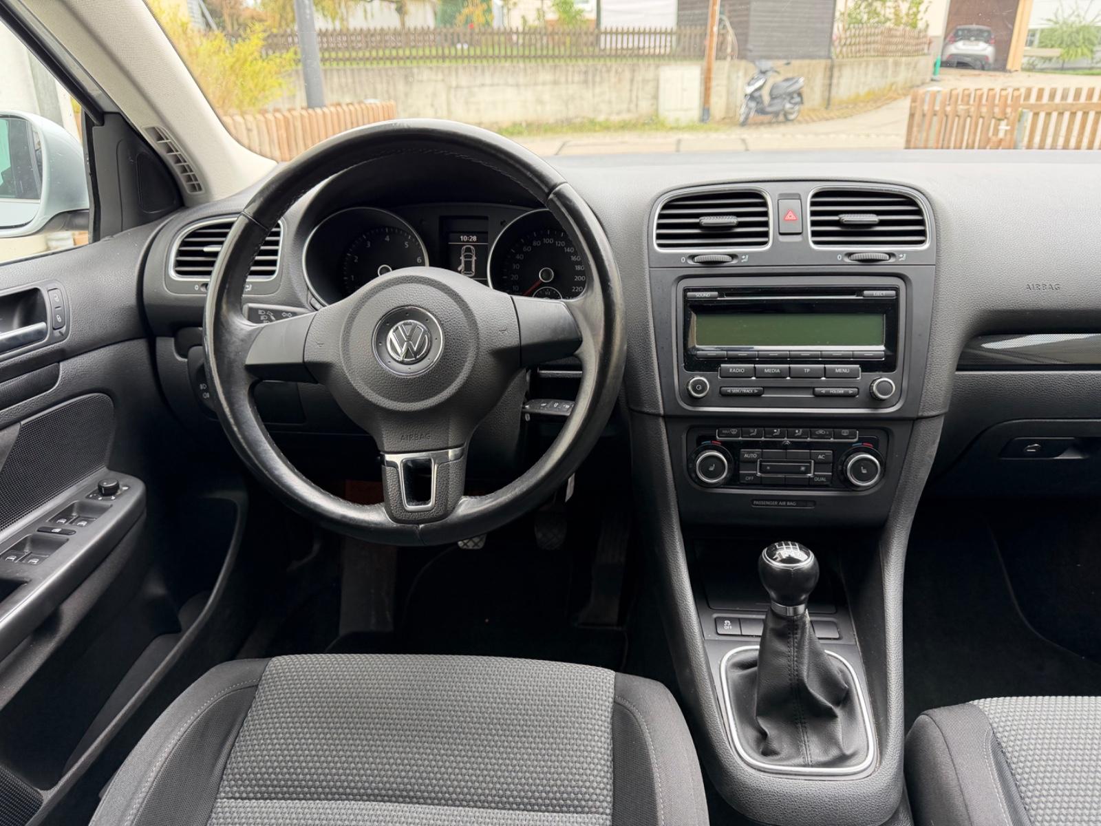 Volkswagen Golf 2012 — photo 12