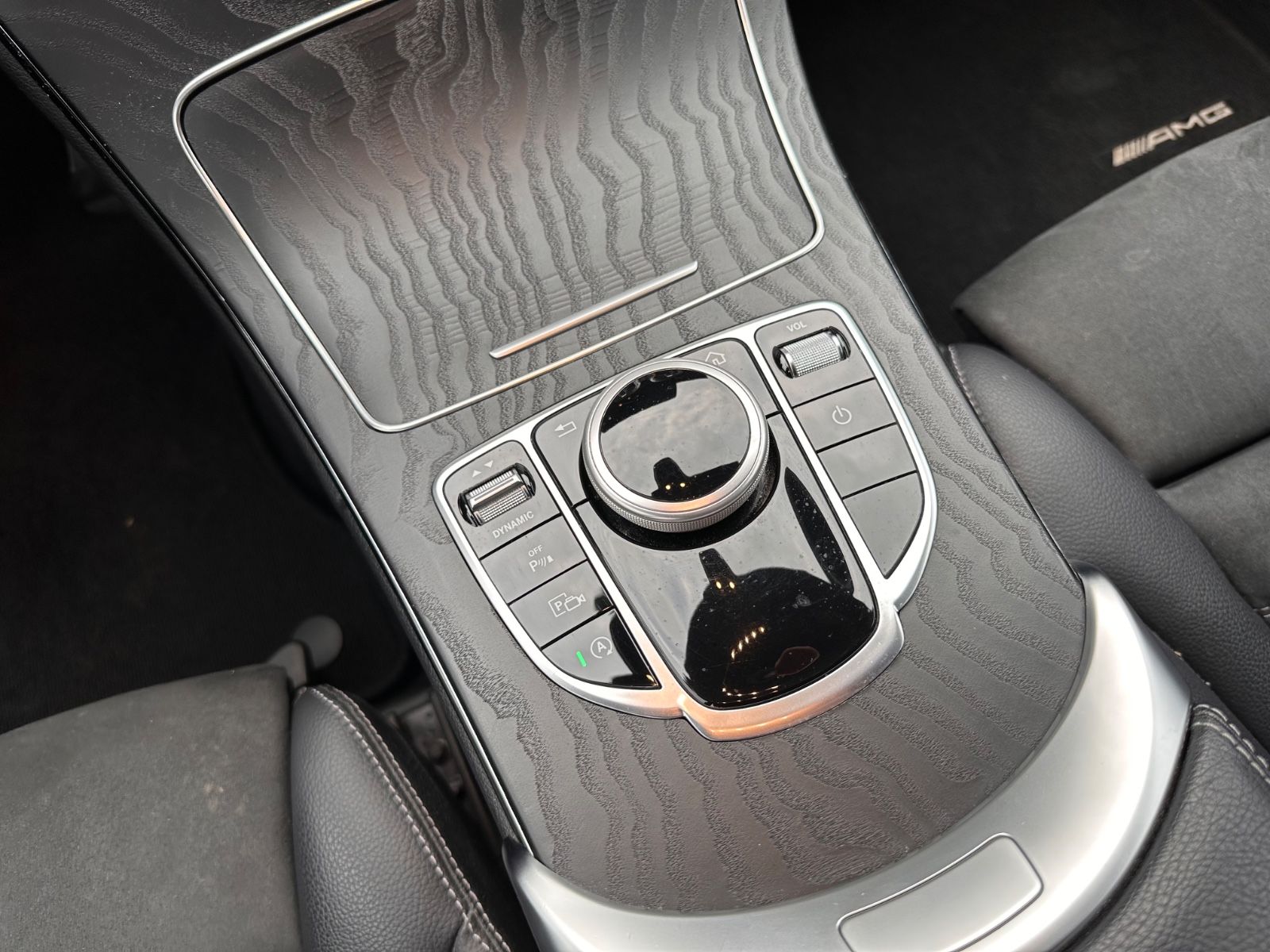 Fahrzeugabbildung Mercedes-Benz C 220 d T-Modell AMG Line Autm. LED/Navi/GRA/PDC