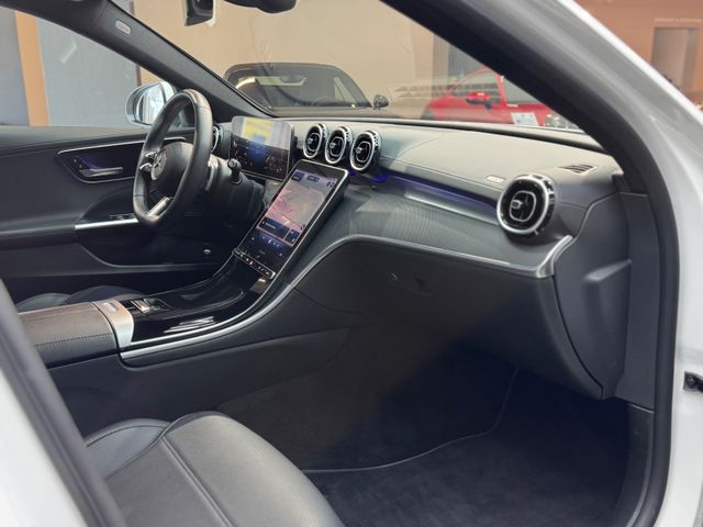 Mercedes-Benz C 180 Lim. AMG*LED*LEDER*MASSAGE*CAM*AMBIENTE