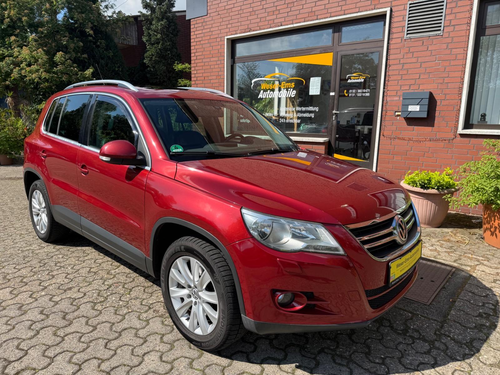 Volkswagen Tiguan 2.0 TDI DSG 4Motion Navi AHK Tempo Leder