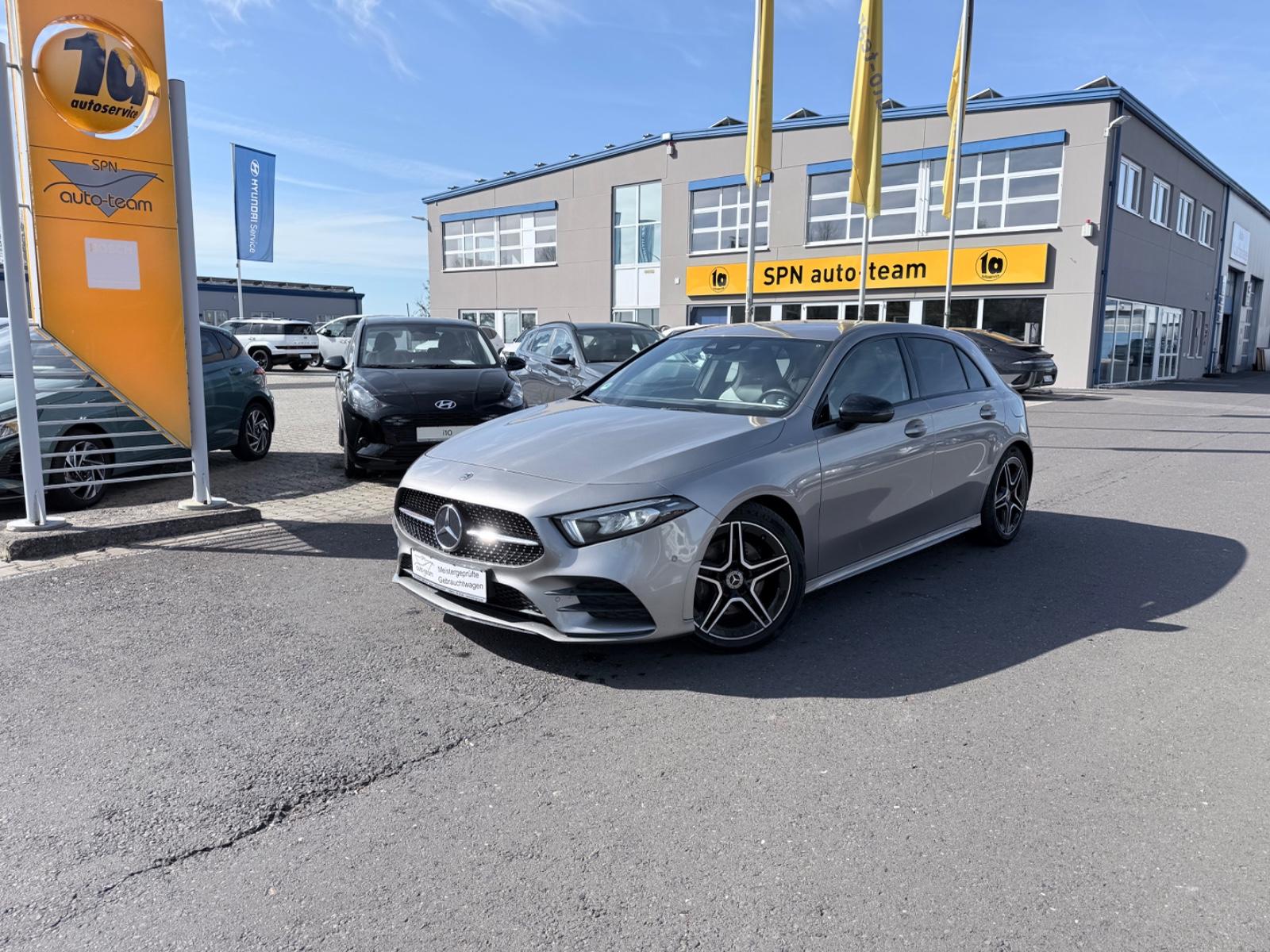 Mercedes-Benz A 220d AMG Line HUD/LEDER/WIDESCREEN/SHZ