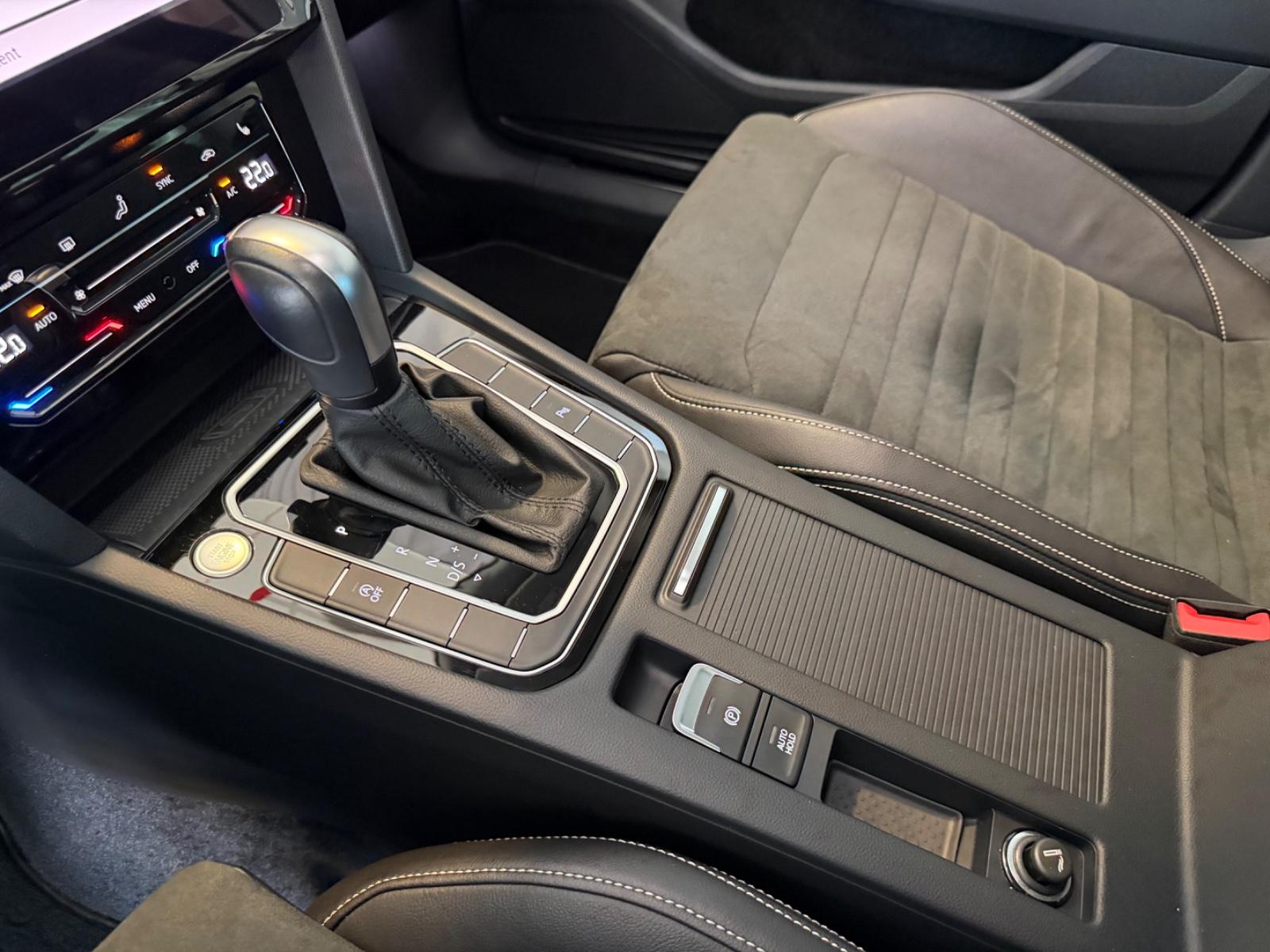 Volkswagen Passat Elegance+MATRIX+ACC+ANHÄNGERKUPP., миниатюра 21