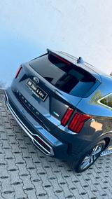 Kia Sorento 1.6 T-GDI Plug-in Hybrid AWD Platinu... - Kia Sorento Gebrauchtwagen in Düsseldorf