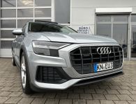 AUDI Q8 45 TDI Aut quattro LEDER PANO LUFT AHK 5J GAR bei Autohaus Landmann & Maier OHG