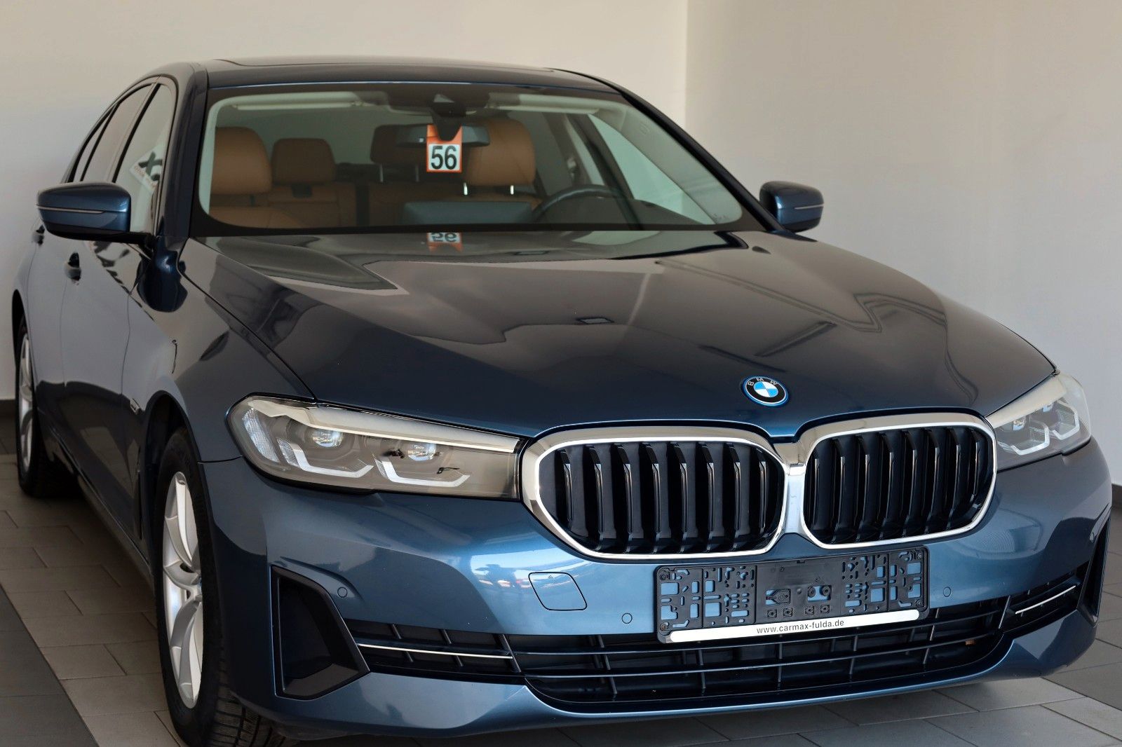Fahrzeugabbildung BMW 530 e Lim.,Leder,Navi,LED,SH,H&K,Schiebedach