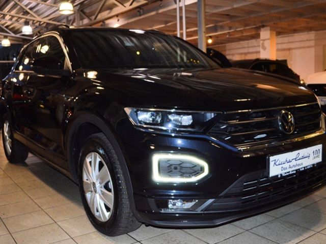 Volkswagen T-Roc 1,5 TSI DSG R-Line Sport LED NAVI el. HK