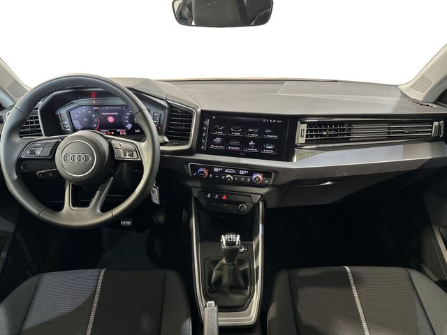 A1 Sportback 30 TFSI ADVANCED SMARTPHONE INTERFA