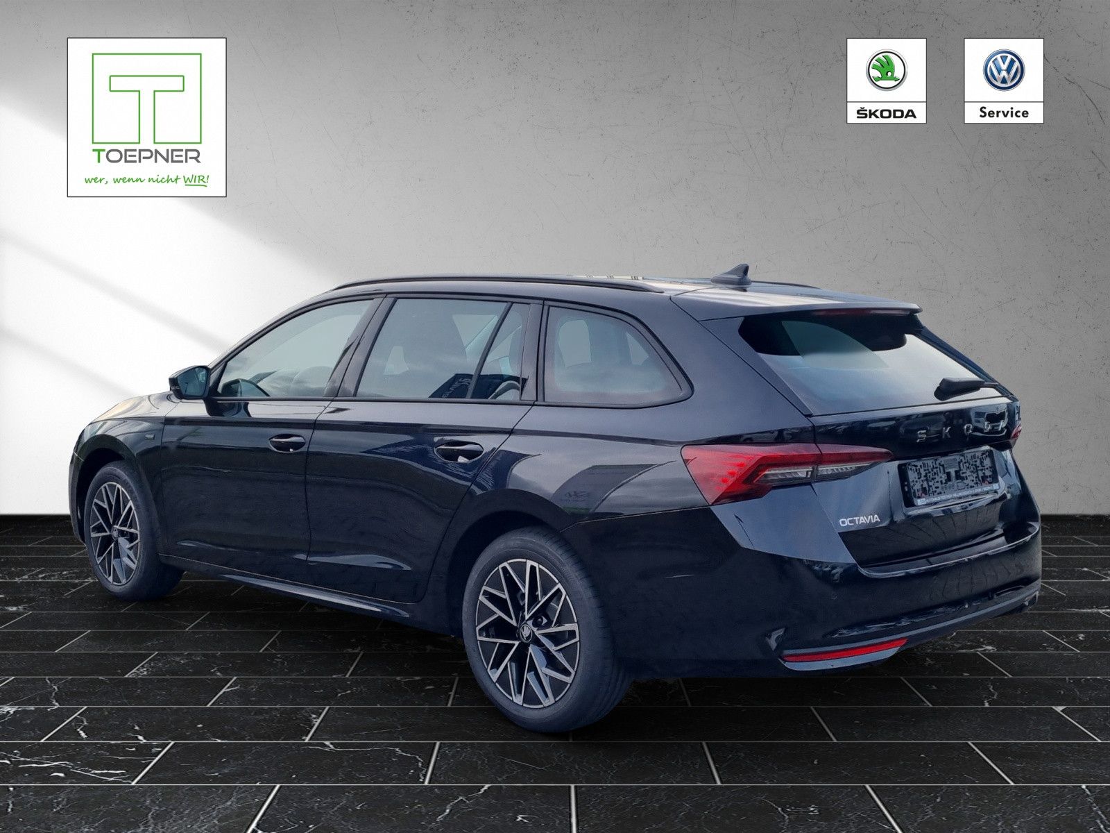Fahrzeugabbildung SKODA Octavia Combi Tour 2.0 TDI 110kW/150PS AHK Licht