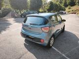 Hyundai i10 1.2 Trend  8 Fach auf Stahlfelge bereift - Hyundai i10: Blau