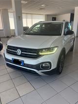 Volkswagen T-Cross 1.0 TSI 115 CV First Edition - Volkswagen T-Cross Kombi Gebrauchtwagen