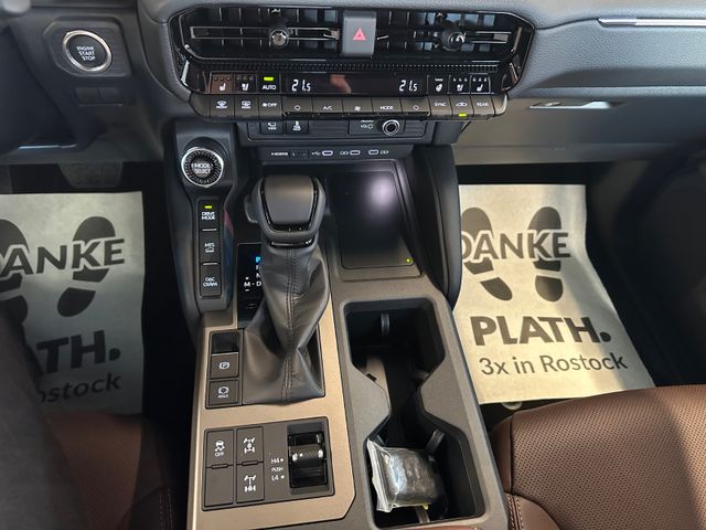 Toyota Land Cruiser  2.8 D-4D 4WD Executive *SOFORT*
