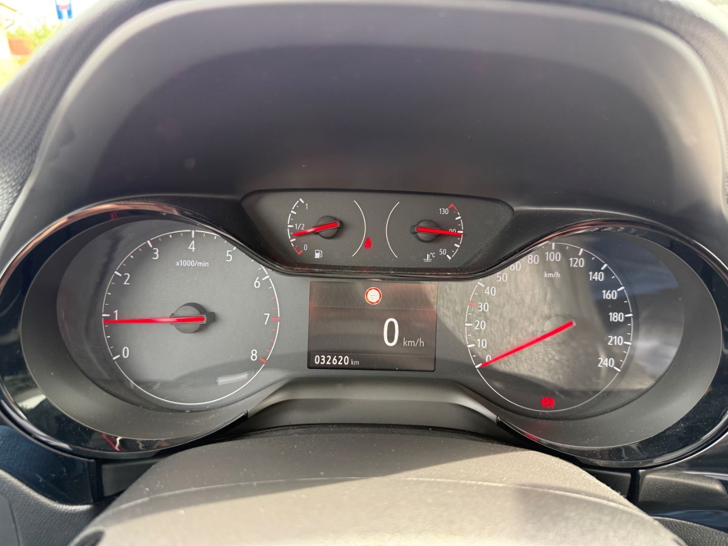 Fahrzeugabbildung Opel Corsa F Edition 1.2 Turbo SHZ+LHZ+PDC